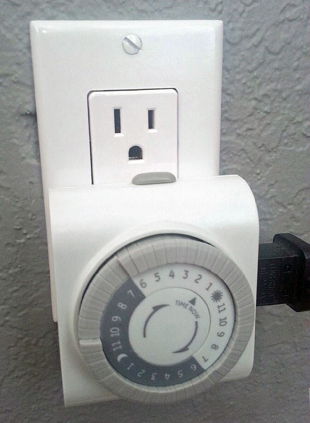 How to Protect Your Kirkland, WA home while away